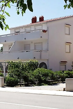 "apartmanok Parkolóhellyel Baska, Krk - 3225 Baska"
