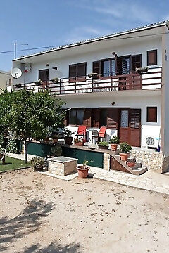 Apartmanok Parkolóhellyel Pag - 12035